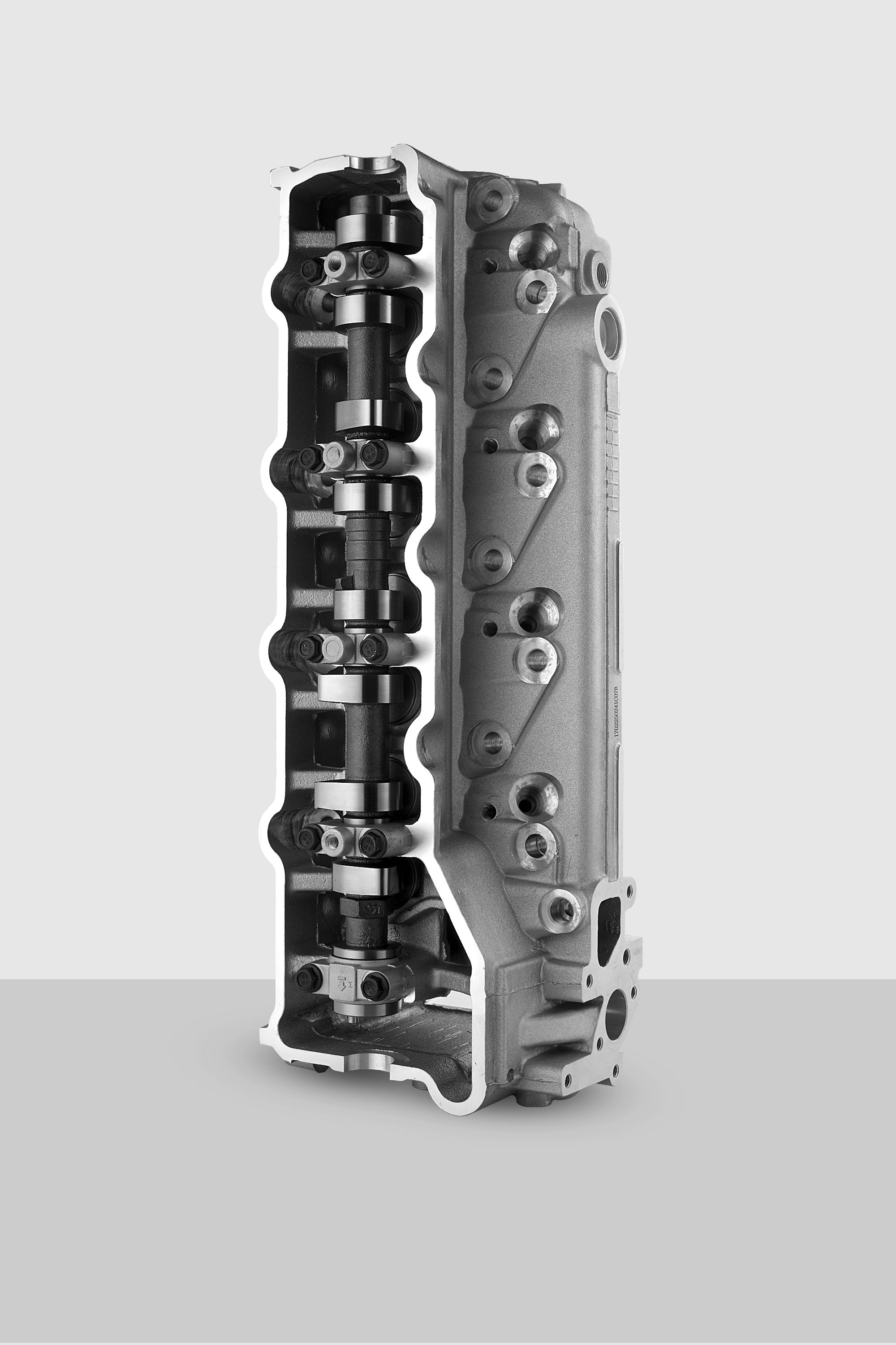 Complete Cylinder Head from China: Superior Quality and Performance for Your Engine